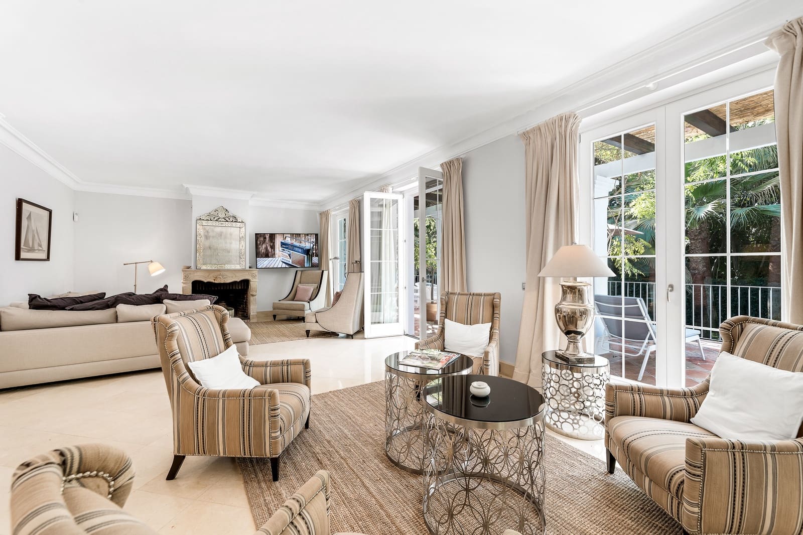 4 Zimmer Villa zu verkaufen in Marbella mit Pool Garage - 4.750.000 € (Ref: 9266779)