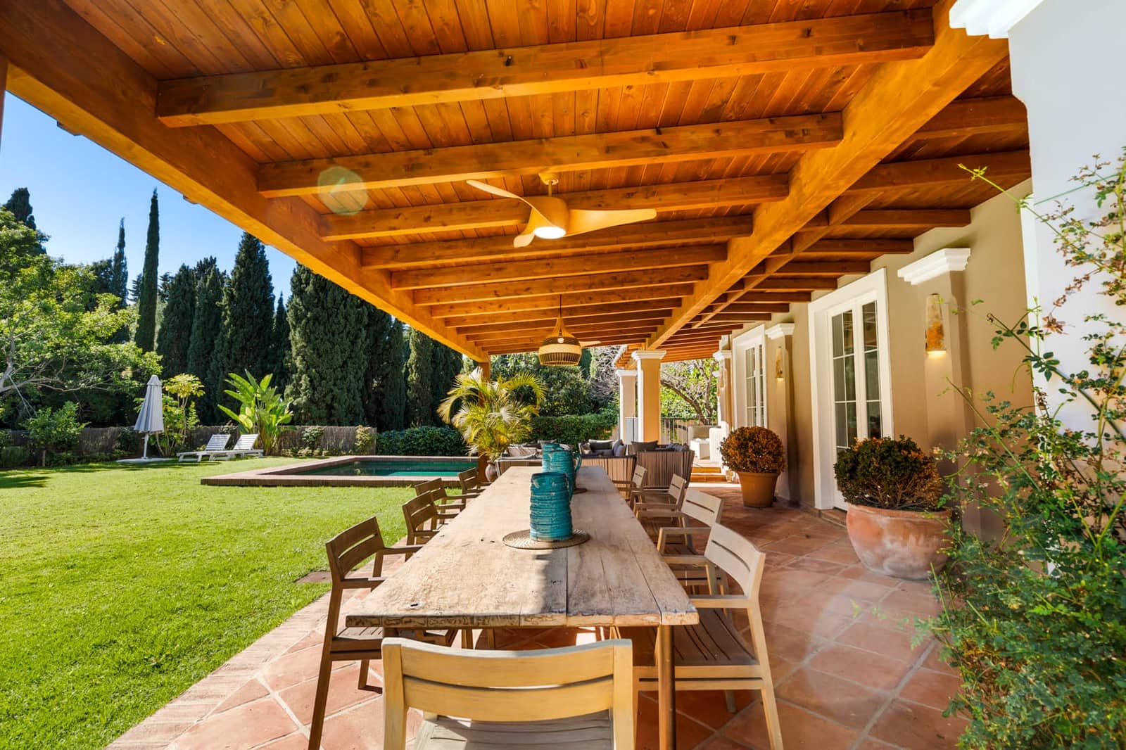 4 Zimmer Villa zu verkaufen in Marbella mit Pool Garage - 4.750.000 € (Ref: 9266779)