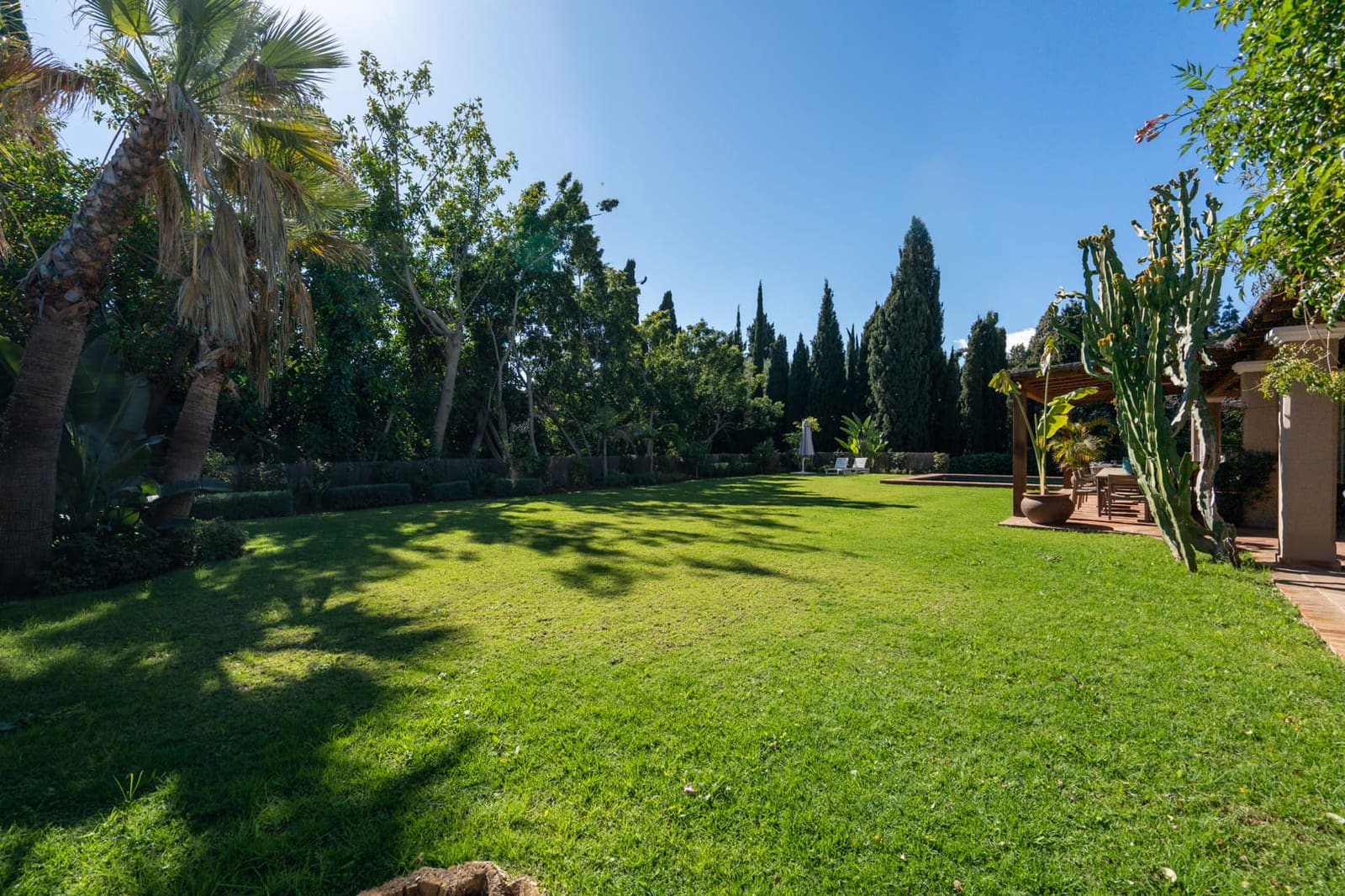 4 Zimmer Villa zu verkaufen in Marbella mit Pool Garage - 4.750.000 € (Ref: 9266779)