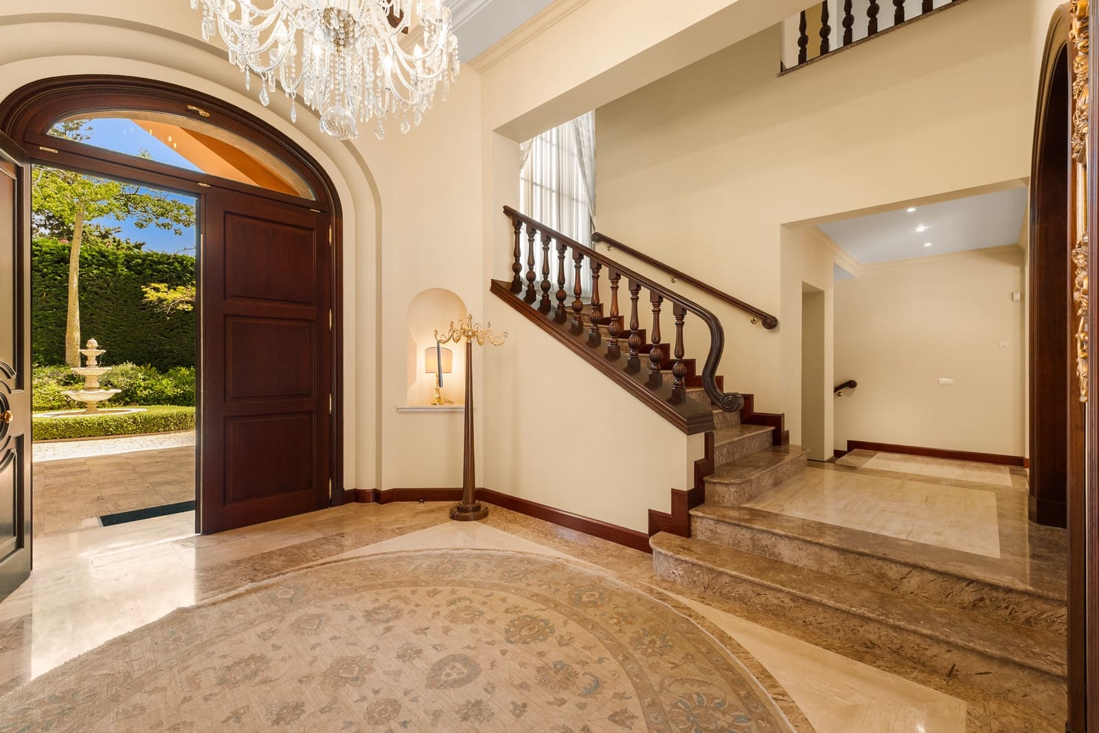 8 soveværelse Villa til salg i Guadalmina med swimmingpool garage - € 9.700.000 (Ref: 9266780)