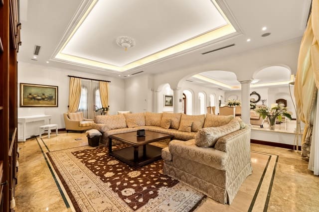 8 sypialnia Willa na sprzedaż w Guadalmina Baja, Marbella z basenem garażem - 9 700 000 € (Ref: 9266780)