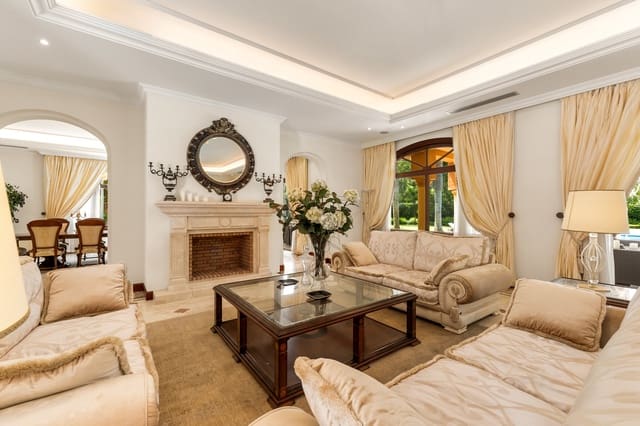 8 sypialnia Willa na sprzedaż w Guadalmina Baja, Marbella z basenem garażem - 9 700 000 € (Ref: 9266780)