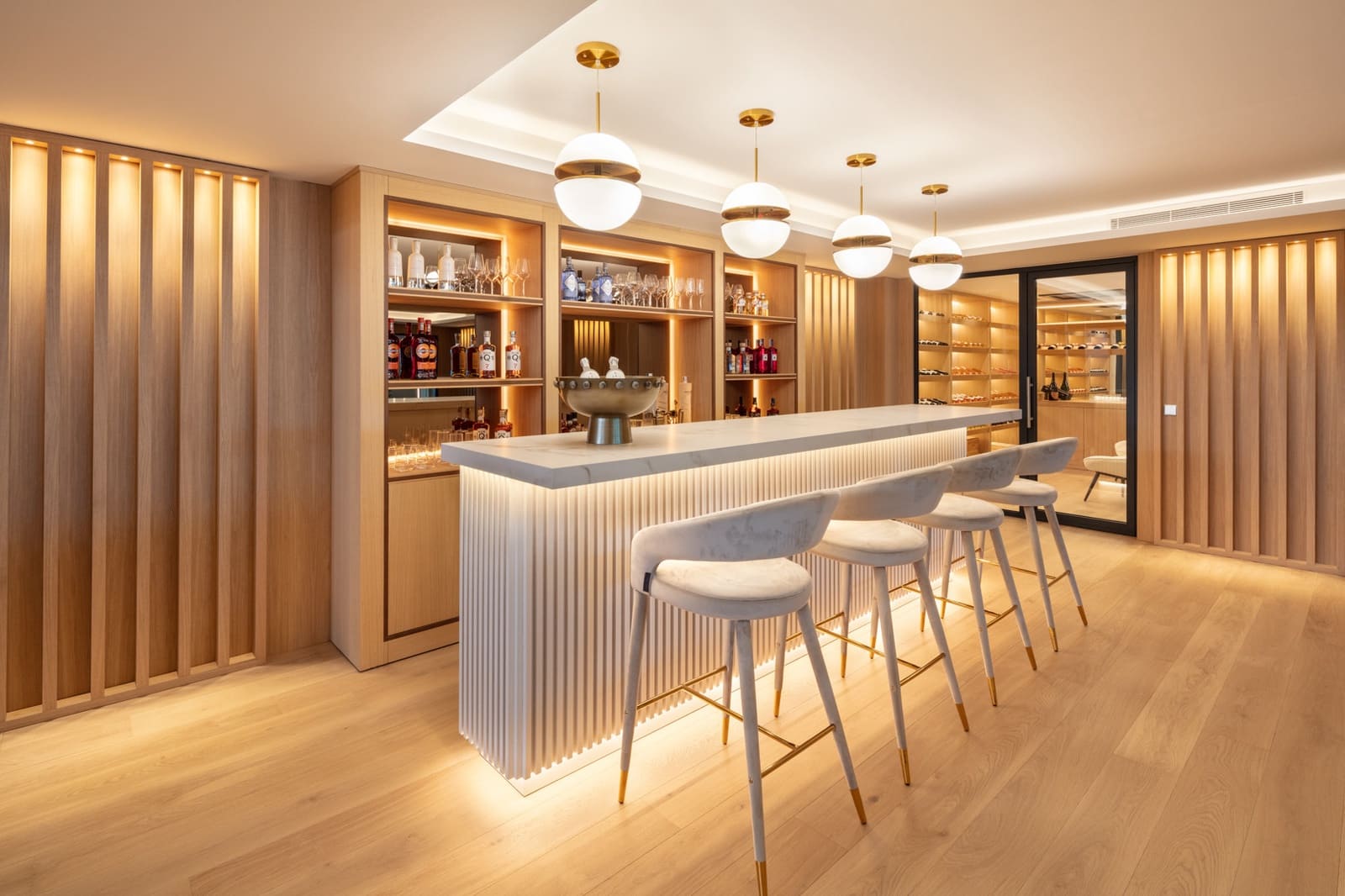 6 Zimmer Villa zu verkaufen in Marbella mit Pool Garage - 14.500.000 € (Ref: 9266781)