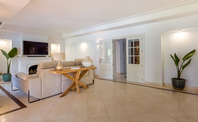 6 soverom Villa til leie i New Golden Mile, Estepona med svømmebasseng garasje - € 12 500 (Ref: 9270283)