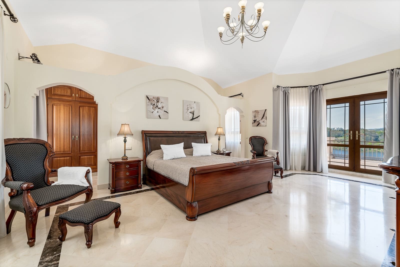 5 camera da letto Villa da affitare come casa vacanza in Los Flamingos con piscina garage - 8.000 € (Rif: 9270285)