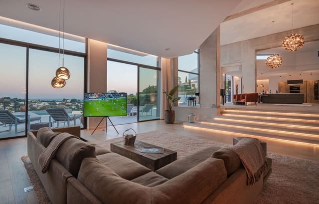 6 bedroom Villa for holiday rental in Benahavís with pool garage - € 18,500 (Ref: 9270286)