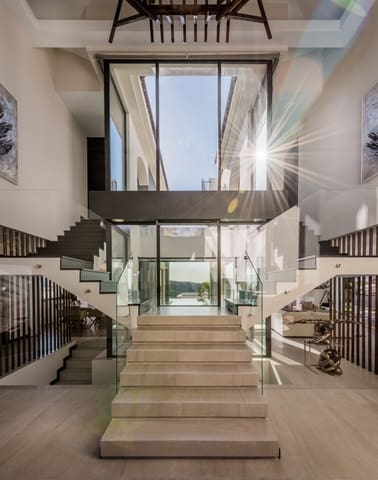 6 bedroom Villa for holiday rental in Benahavís with pool garage - € 8,400 (Ref: 9270287)