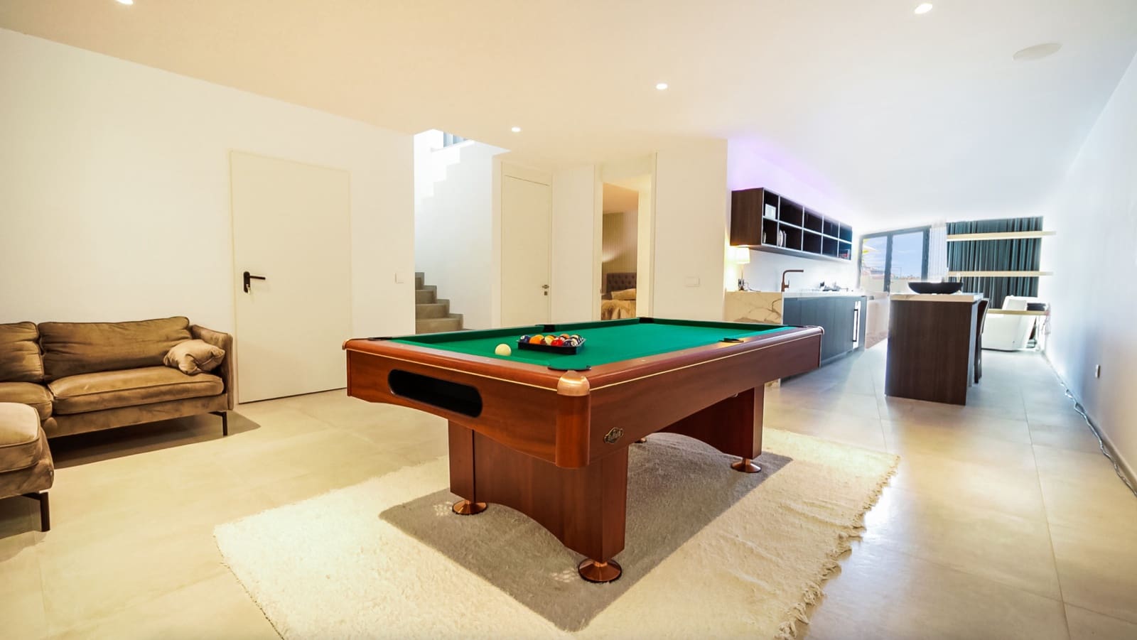 4 camera da letto Villa da affitare come casa vacanza in Estepona con piscina garage - 3.800 € (Rif: 9270291)