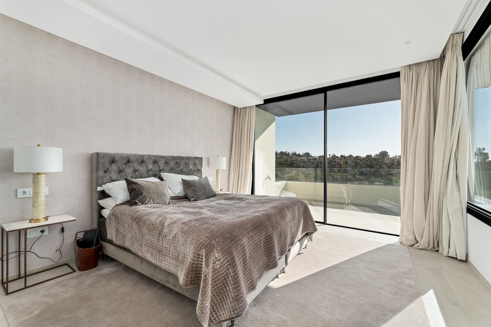 4 camera da letto Villa da affitare come casa vacanza in Estepona con piscina garage - 3.800 € (Rif: 9270291)