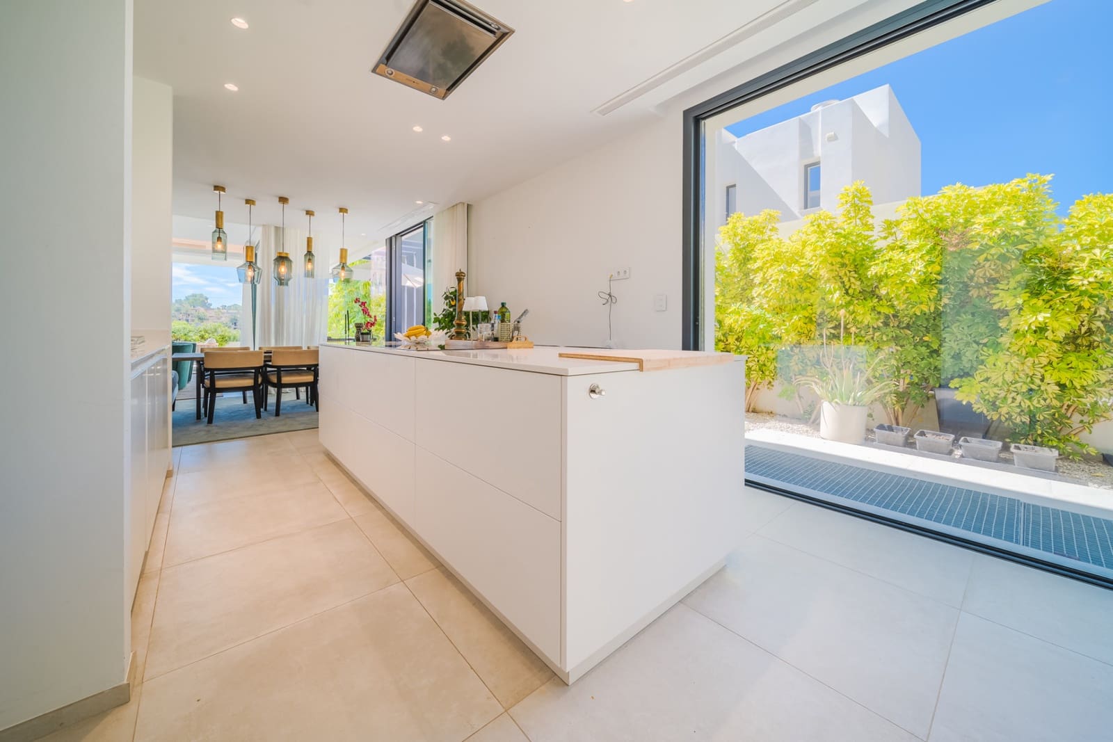 4 camera da letto Villa da affitare come casa vacanza in Estepona con piscina garage - 3.800 € (Rif: 9270291)