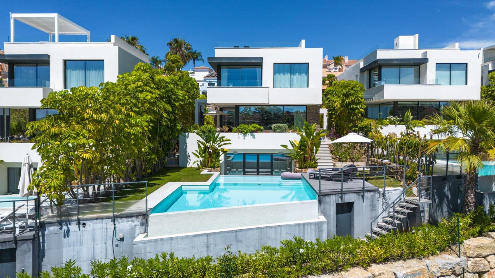 4 camera da letto Villa da affitare come casa vacanza in Estepona con piscina garage - 3.800 € (Rif: 9270291)