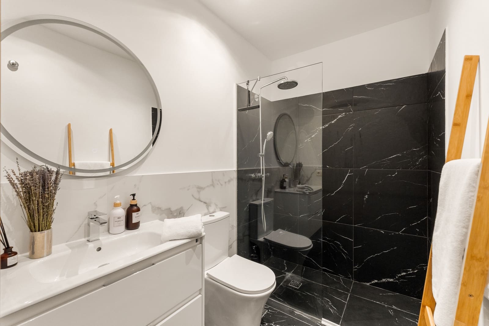 6 Zimmer Ferienvilla in Marbella mit Pool Garage - 12.000 € (Ref: 9270293)