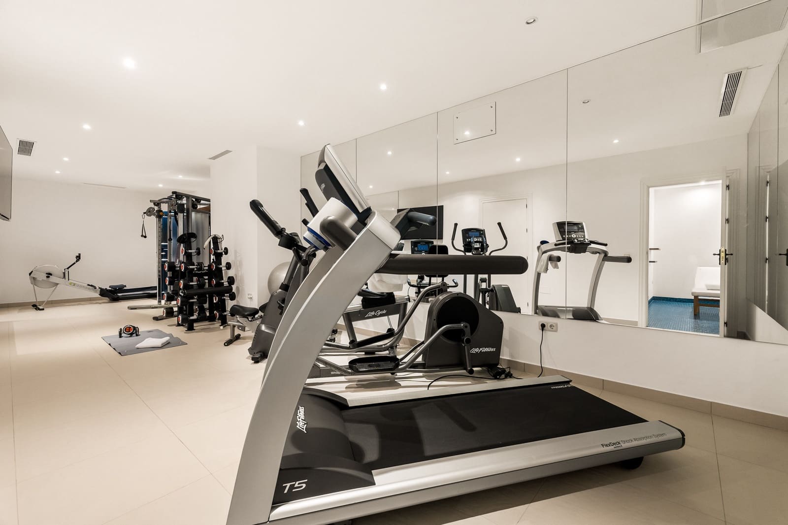 6 Zimmer Ferienvilla in Marbella mit Pool Garage - 12.000 € (Ref: 9270293)