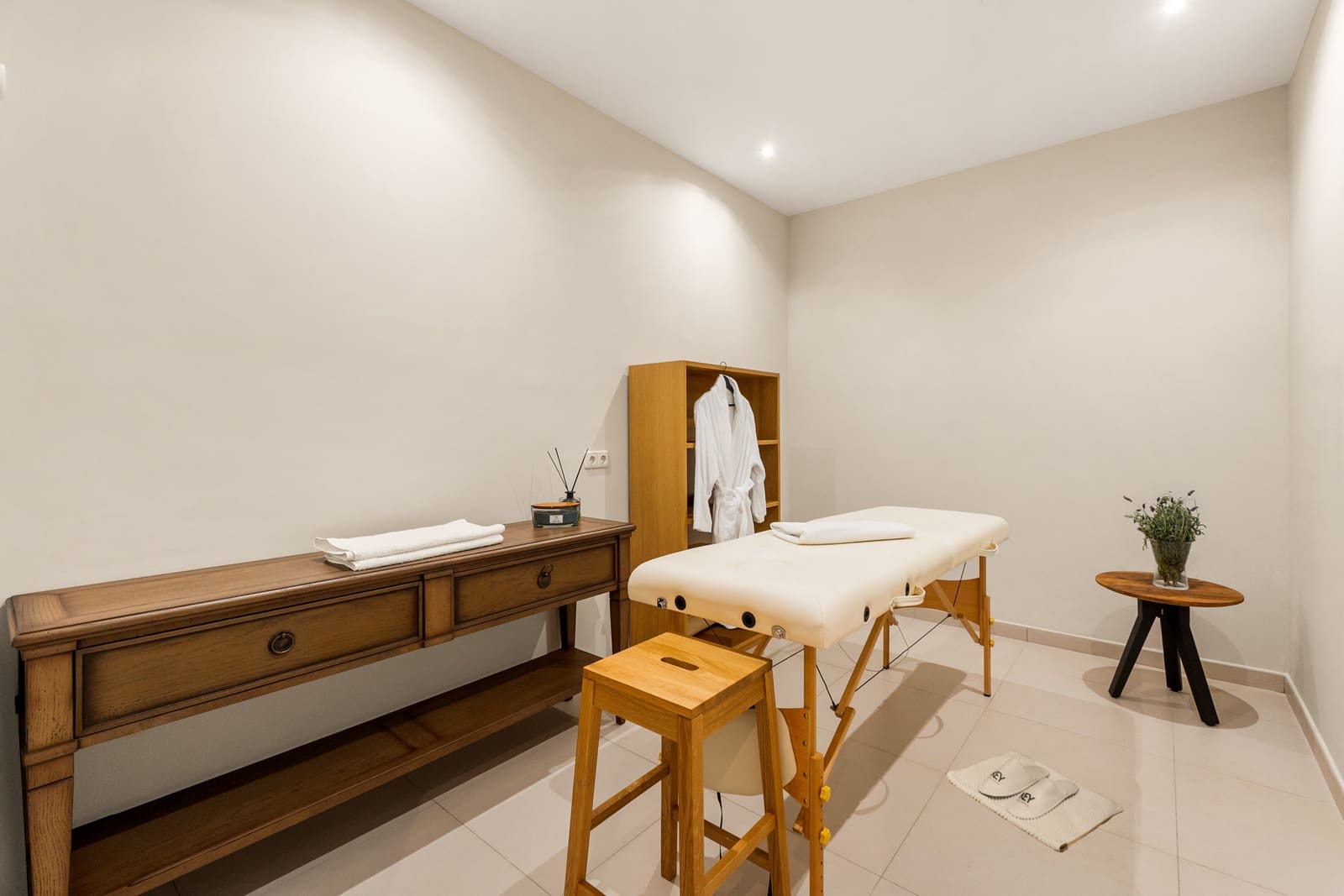 6 Zimmer Ferienvilla in Marbella mit Pool Garage - 12.000 € (Ref: 9270293)