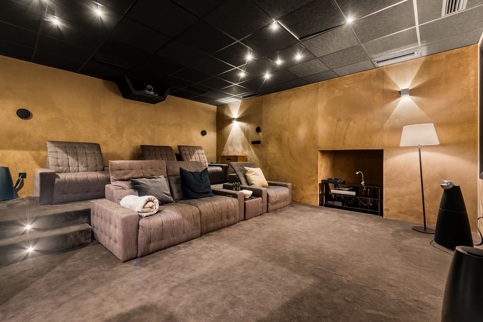 6 Zimmer Ferienvilla in Marbella mit Pool Garage - 12.000 € (Ref: 9270293)