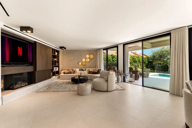 5 bedroom Villa for holiday rental in Bahía de Marbella, Marbella with pool garage - € 13,500 (Ref: 9270294)