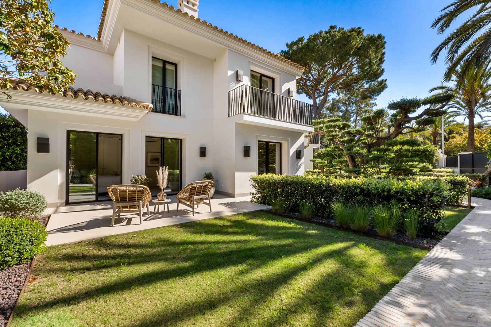5 soverom Villa til salgs i Marbella med svømmebasseng garasje - € 13 500 (Ref: 9270294)