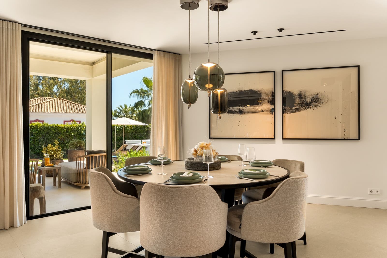 5 soverom Villa til salgs i Marbella med svømmebasseng garasje - € 13 500 (Ref: 9270294)