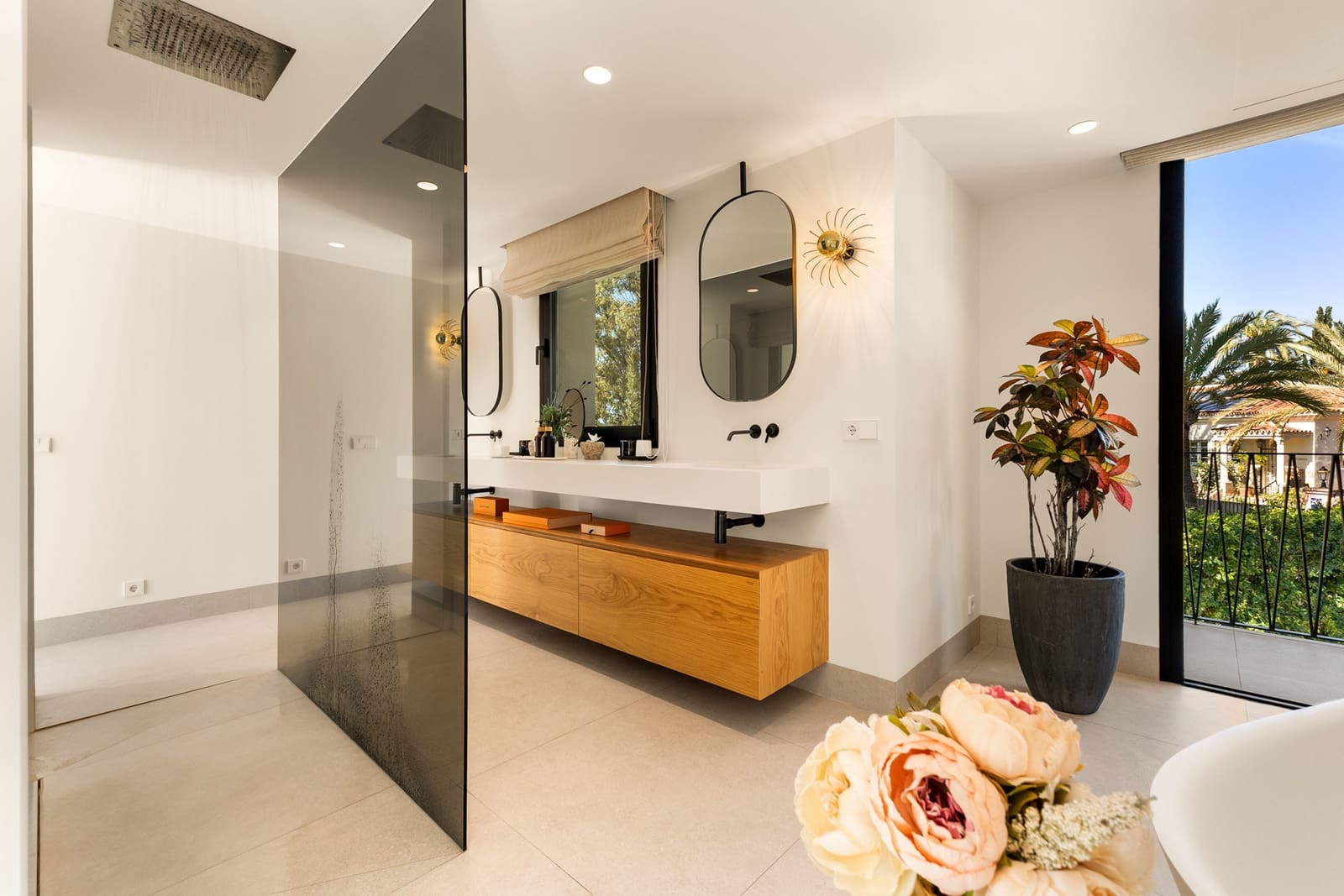 5 soverom Villa til salgs i Marbella med svømmebasseng garasje - € 13 500 (Ref: 9270294)