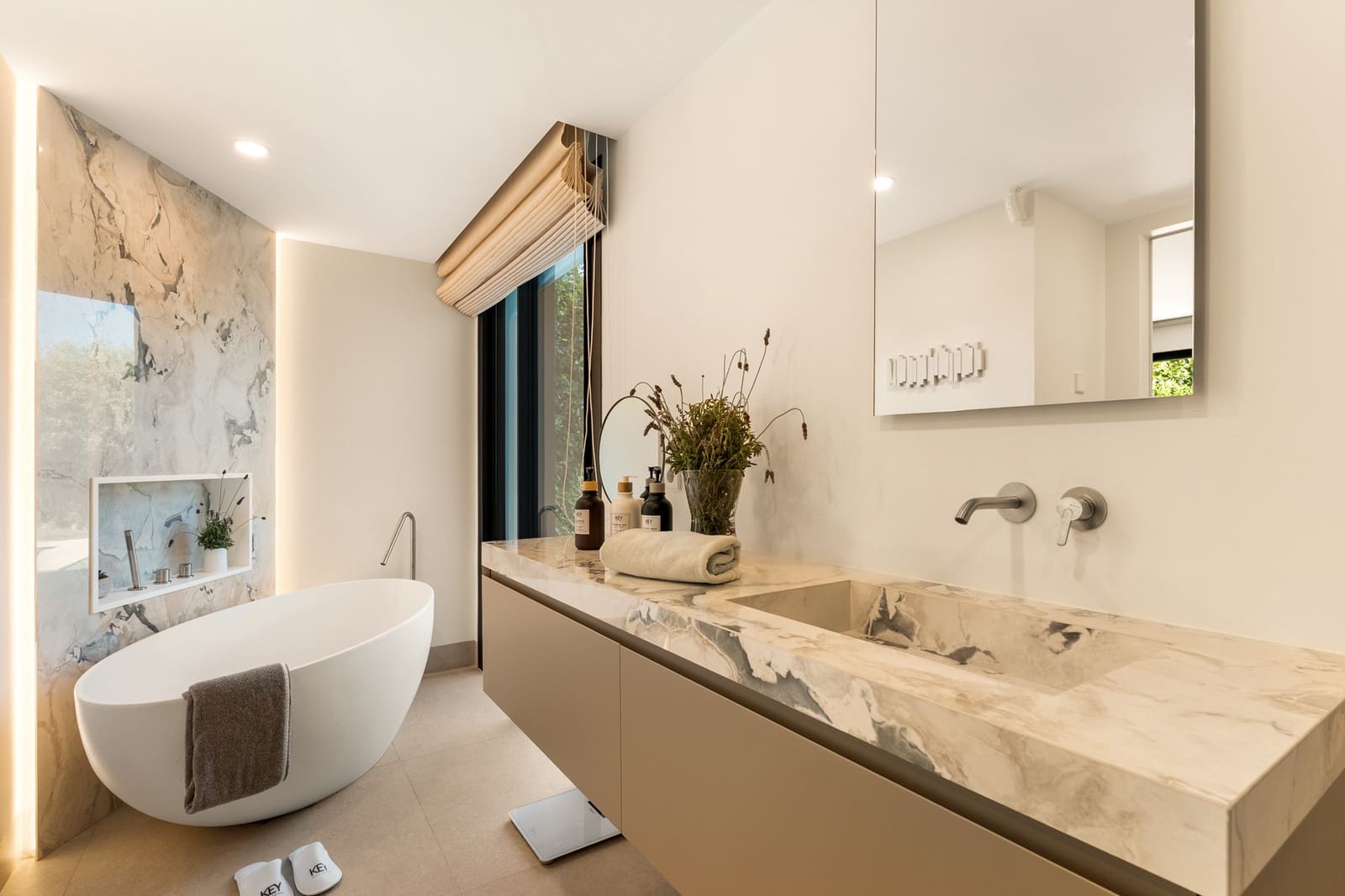 5 soverom Villa til salgs i Marbella med svømmebasseng garasje - € 13 500 (Ref: 9270294)