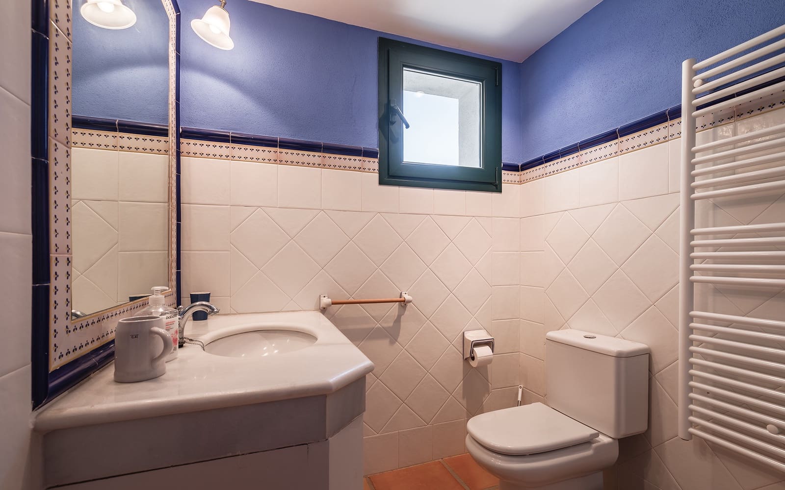 6 slaapkamer Villa te huur in Guadalmina met zwembad garage - € 8.000 (Ref: 9278177)