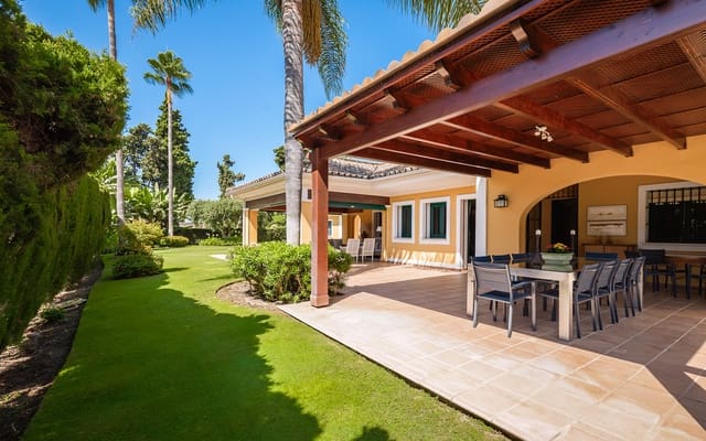 6 soverom Villa til leie i Guadalmina Baja, Marbella med svømmebasseng garasje - € 8 000 (Ref: 9278177)