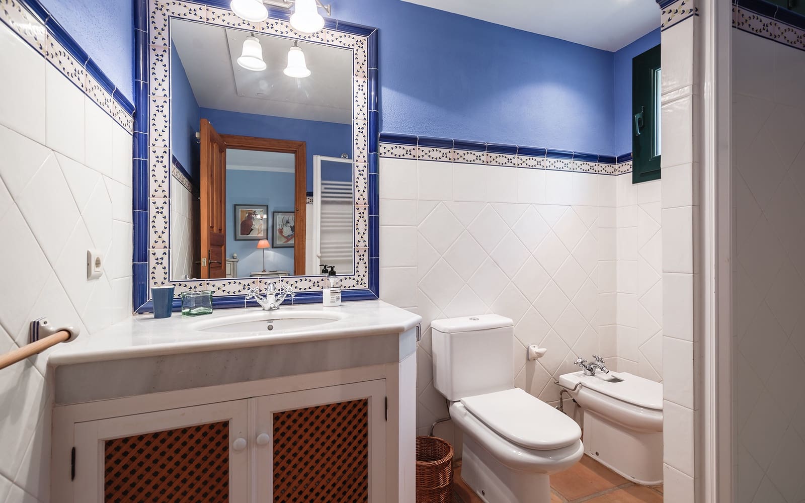 6 slaapkamer Villa te huur in Guadalmina met zwembad garage - € 8.000 (Ref: 9278177)