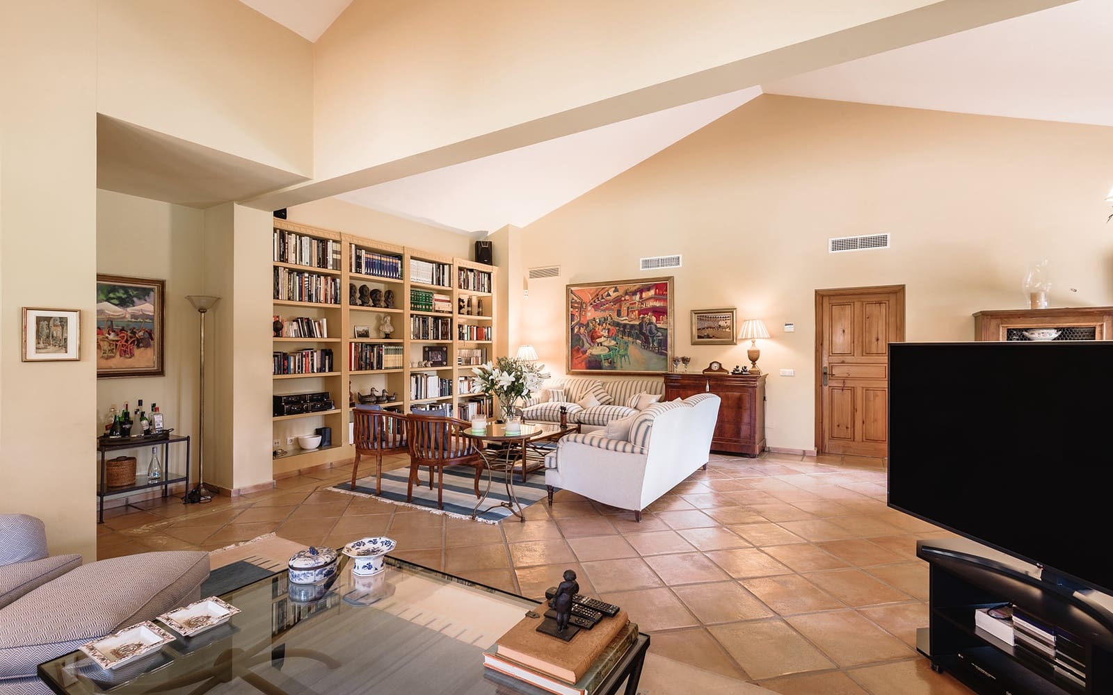 6 slaapkamer Villa te huur in Guadalmina met zwembad garage - € 8.000 (Ref: 9278177)