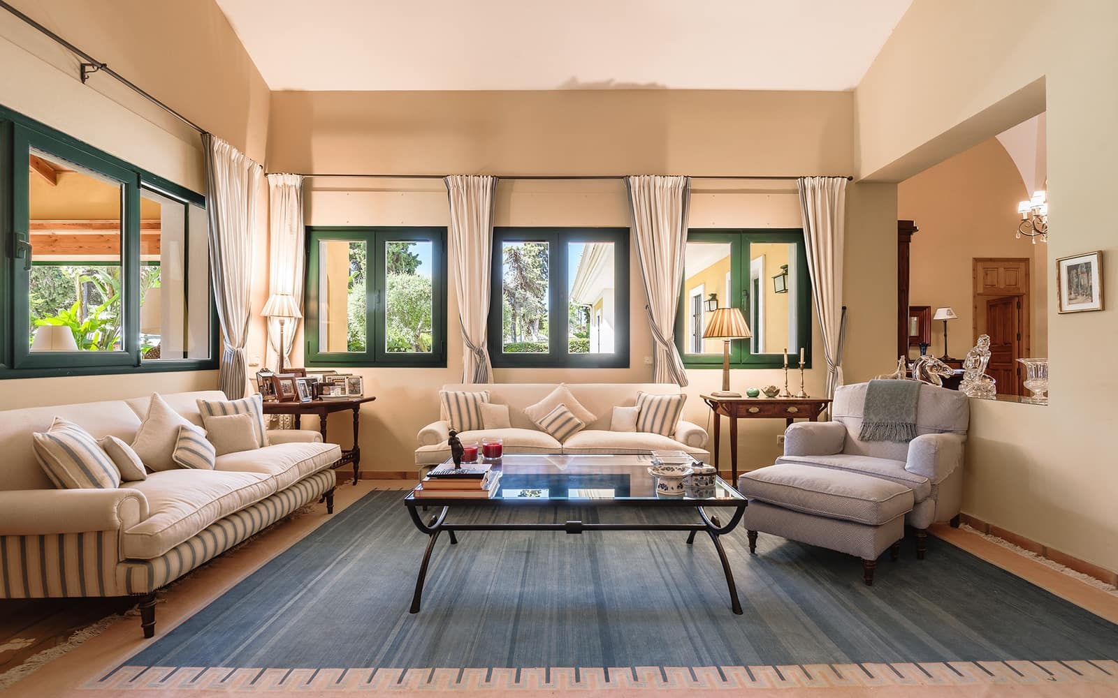 6 slaapkamer Villa te huur in Guadalmina met zwembad garage - € 8.000 (Ref: 9278177)