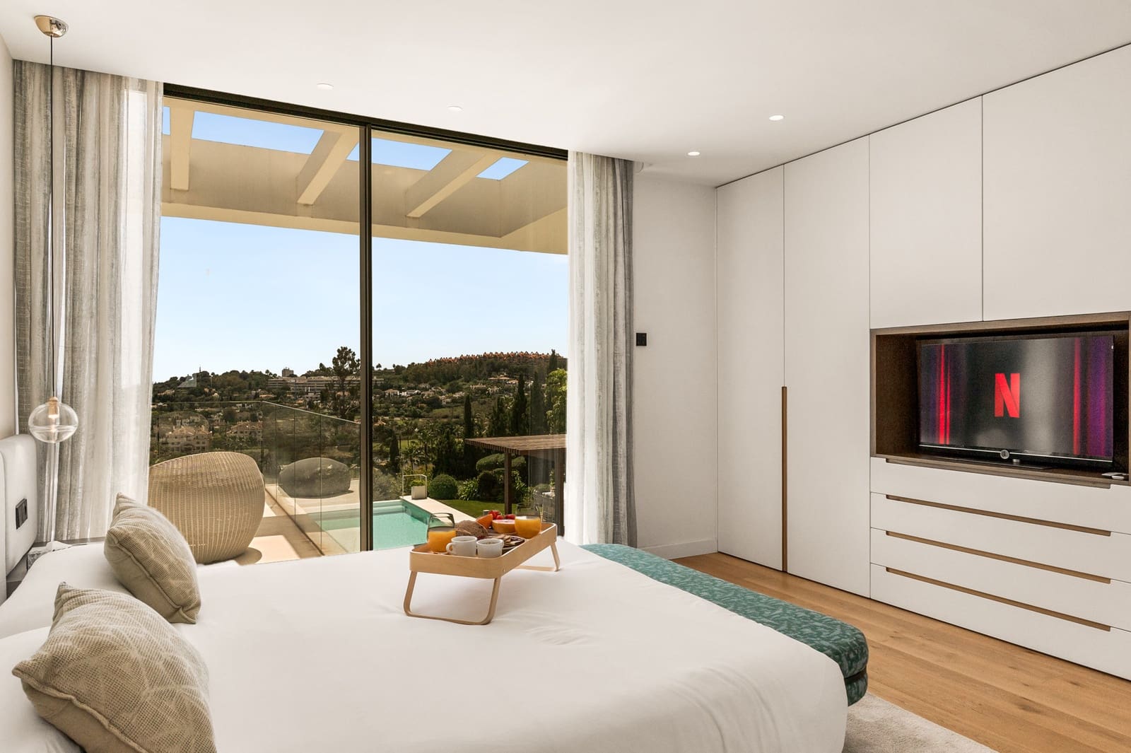 6 soverom Villa til salgs i Marbella med svømmebasseng garasje - € 12 000 (Ref: 9278178)