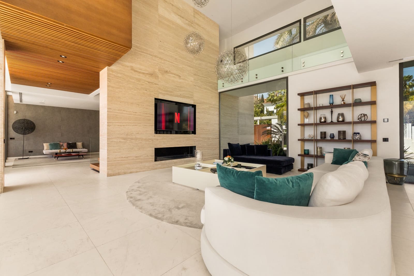 6 soverom Villa til salgs i Marbella med svømmebasseng garasje - € 12 000 (Ref: 9278178)