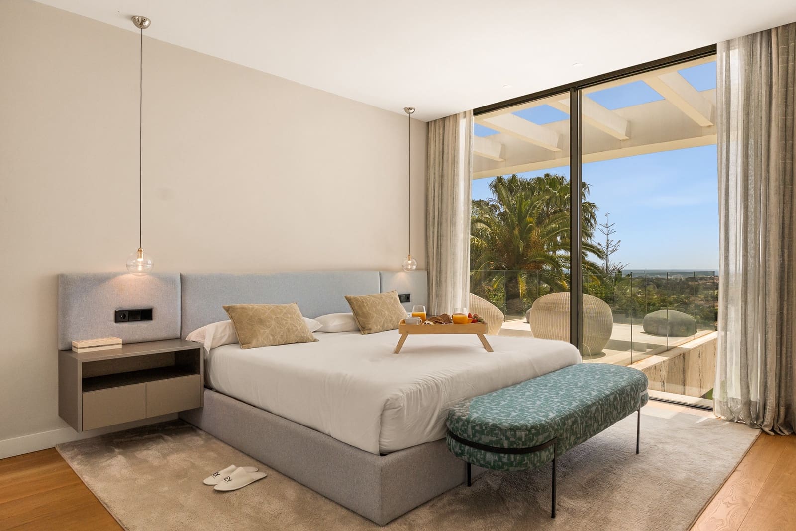 6 soverom Villa til salgs i Marbella med svømmebasseng garasje - € 12 000 (Ref: 9278178)