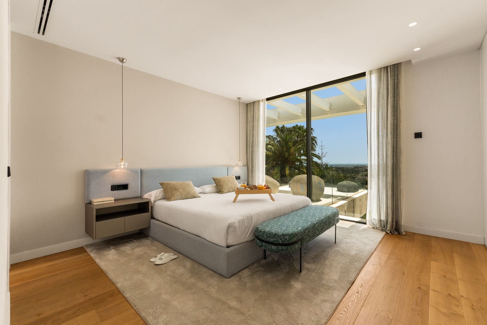 6 soverom Villa til salgs i Marbella med svømmebasseng garasje - € 12 000 (Ref: 9278178)