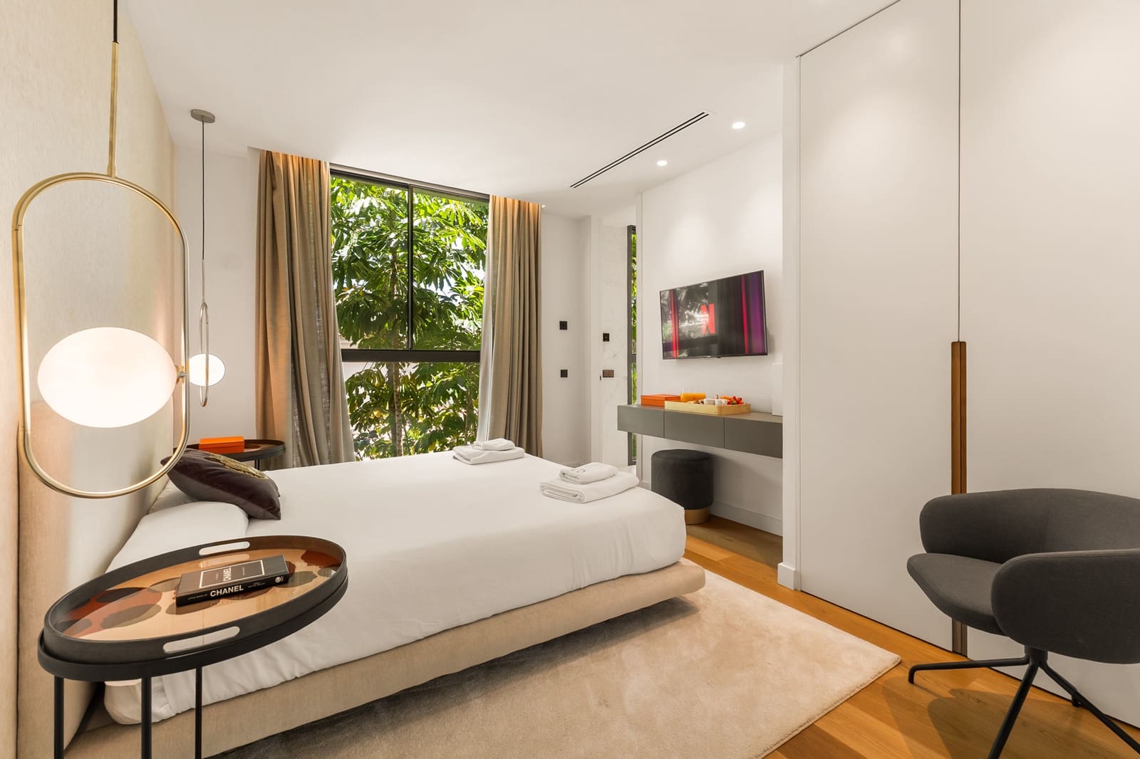 6 soverom Villa til salgs i Marbella med svømmebasseng garasje - € 12 000 (Ref: 9278178)