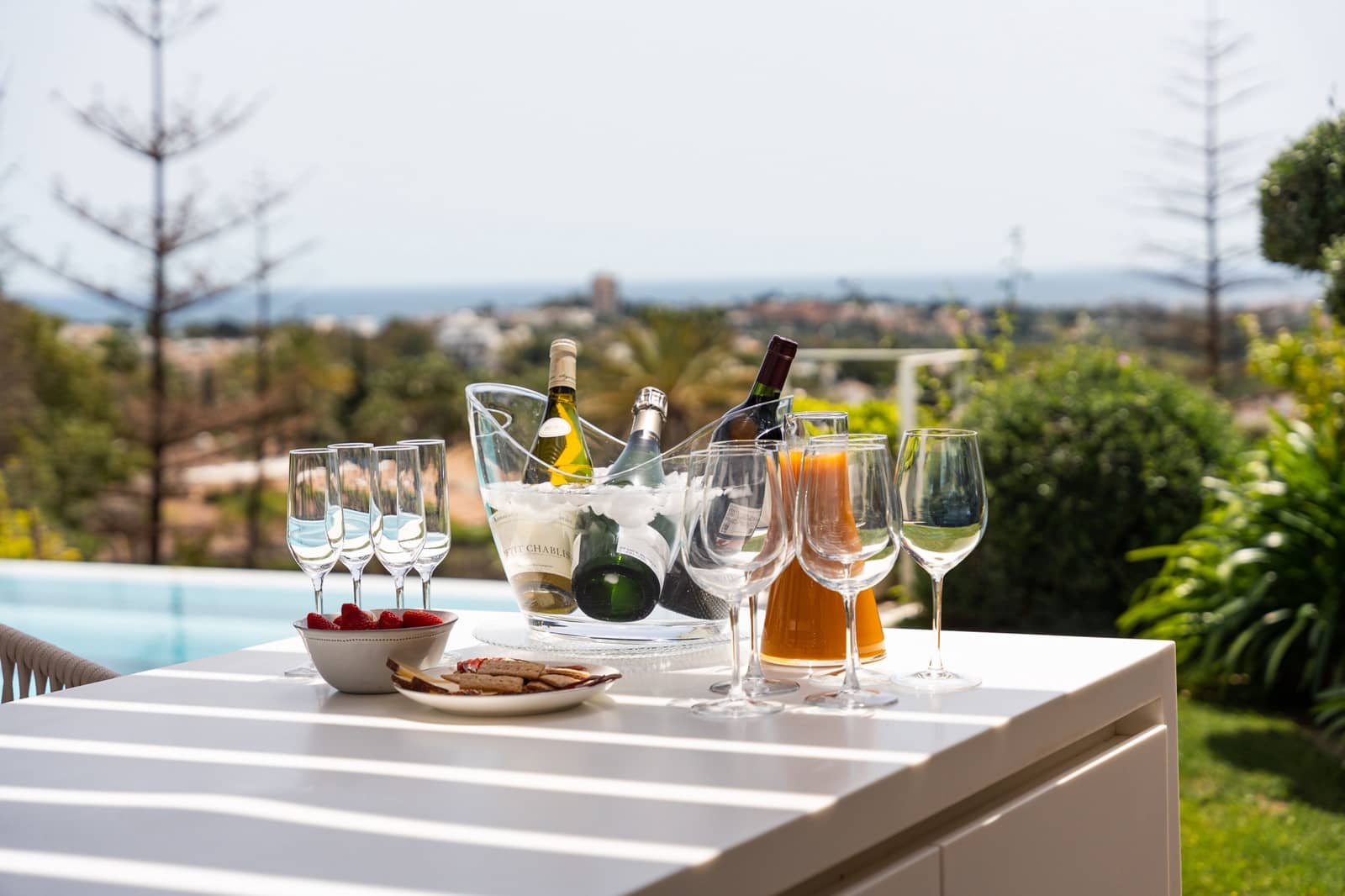 6 soverom Villa til salgs i Marbella med svømmebasseng garasje - € 12 000 (Ref: 9278178)