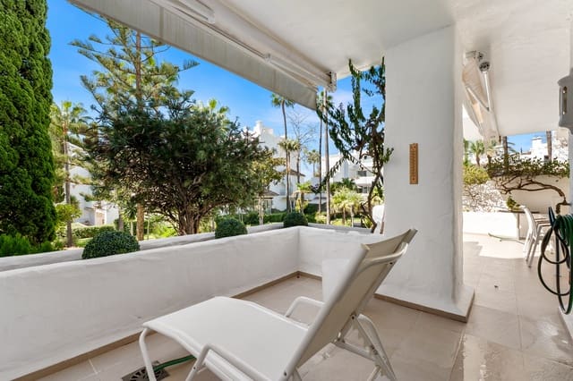 Appartement de 2 chambres à louer à Golden Mile, Marbella avec garage - 4 800 € (Ref: 9294773)