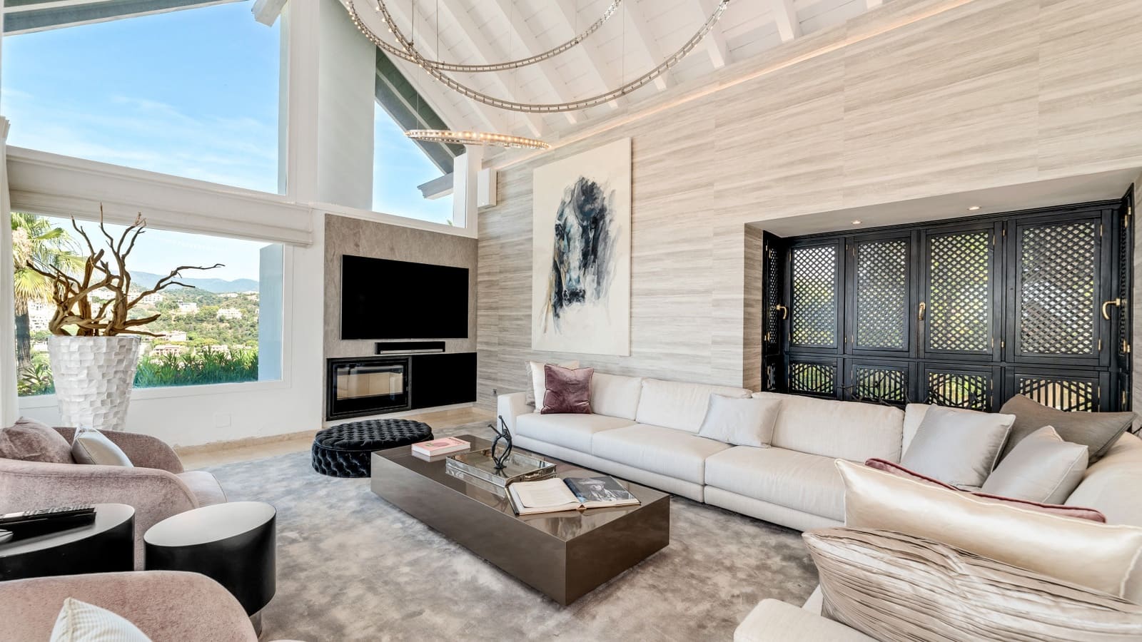 5 soverom Villa til salgs i La Quinta med svømmebasseng garasje - € 3 795 000 (Ref: 9347856)