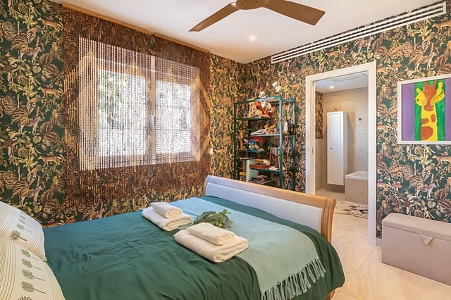 5 Zimmer Villa zu verkaufen in Benahavís mit Pool Garage - 2.800.000 € (Ref: 9353833)