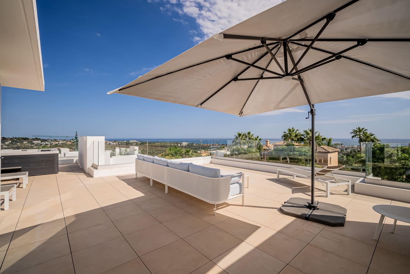 5 bedroom Villa for sale in Los Flamingos with pool garage - € 4,750,000 (Ref: 9368952)