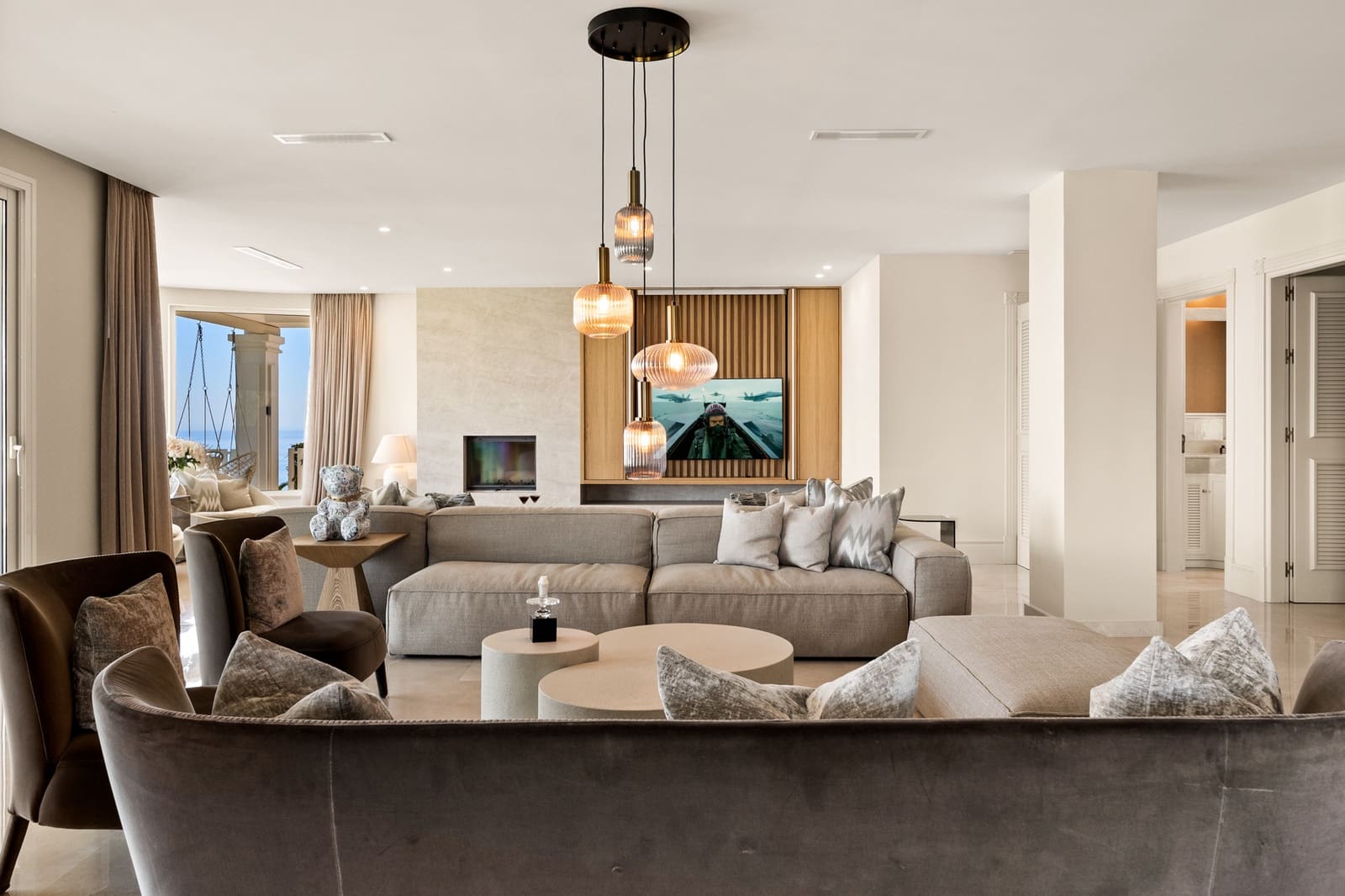 6 sypialnia Willa do wynajęcia w Marbella z basenem garażem - 20 000 € (Ref: 9401055)