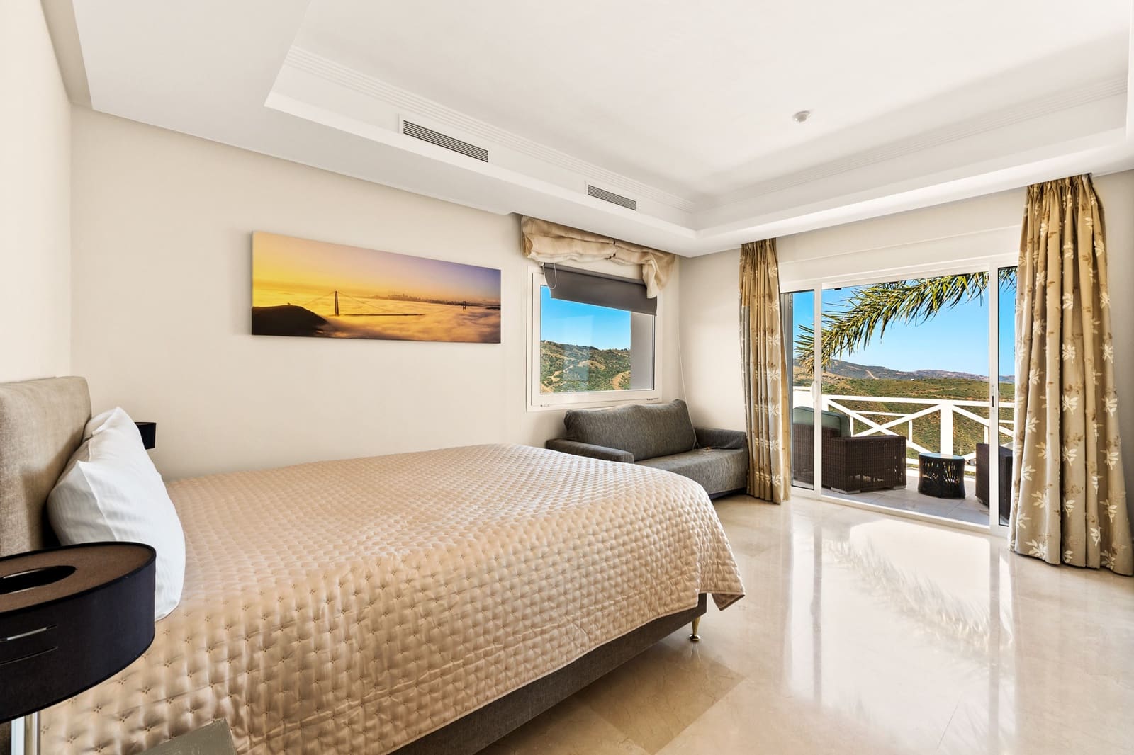 6 sypialnia Willa do wynajęcia w Marbella z basenem garażem - 20 000 € (Ref: 9401055)