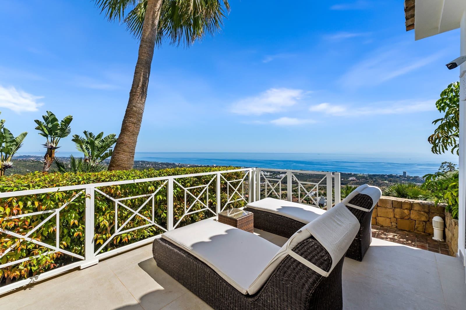 6 sypialnia Willa do wynajęcia w Marbella z basenem garażem - 20 000 € (Ref: 9401055)