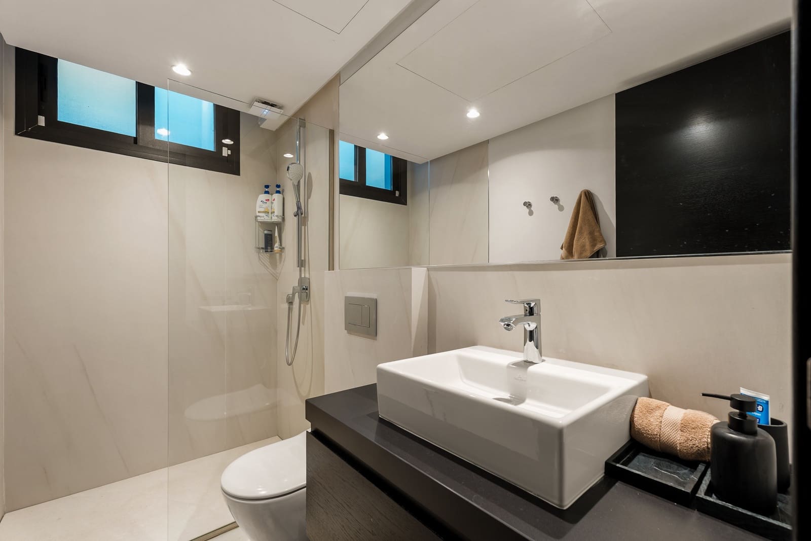 7 bedroom Villa for sale in Marbella with pool garage - € 4,200,000 (Ref: 9414530)