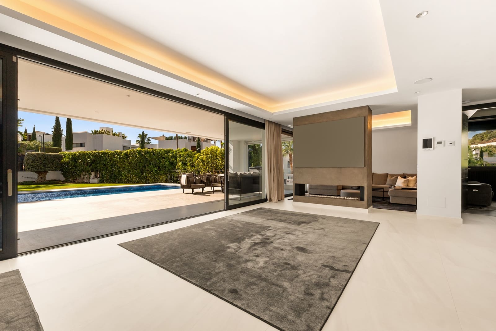7 bedroom Villa for sale in Marbella with pool garage - € 4,200,000 (Ref: 9414530)