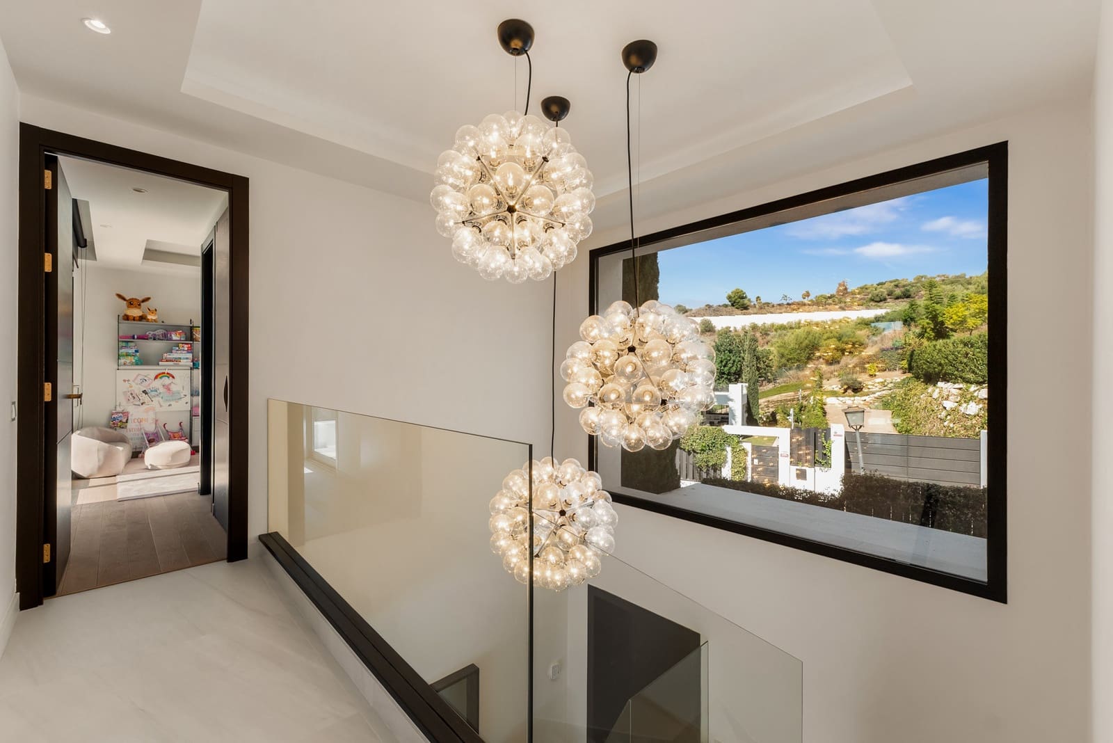 7 bedroom Villa for sale in Marbella with pool garage - € 4,200,000 (Ref: 9414530)