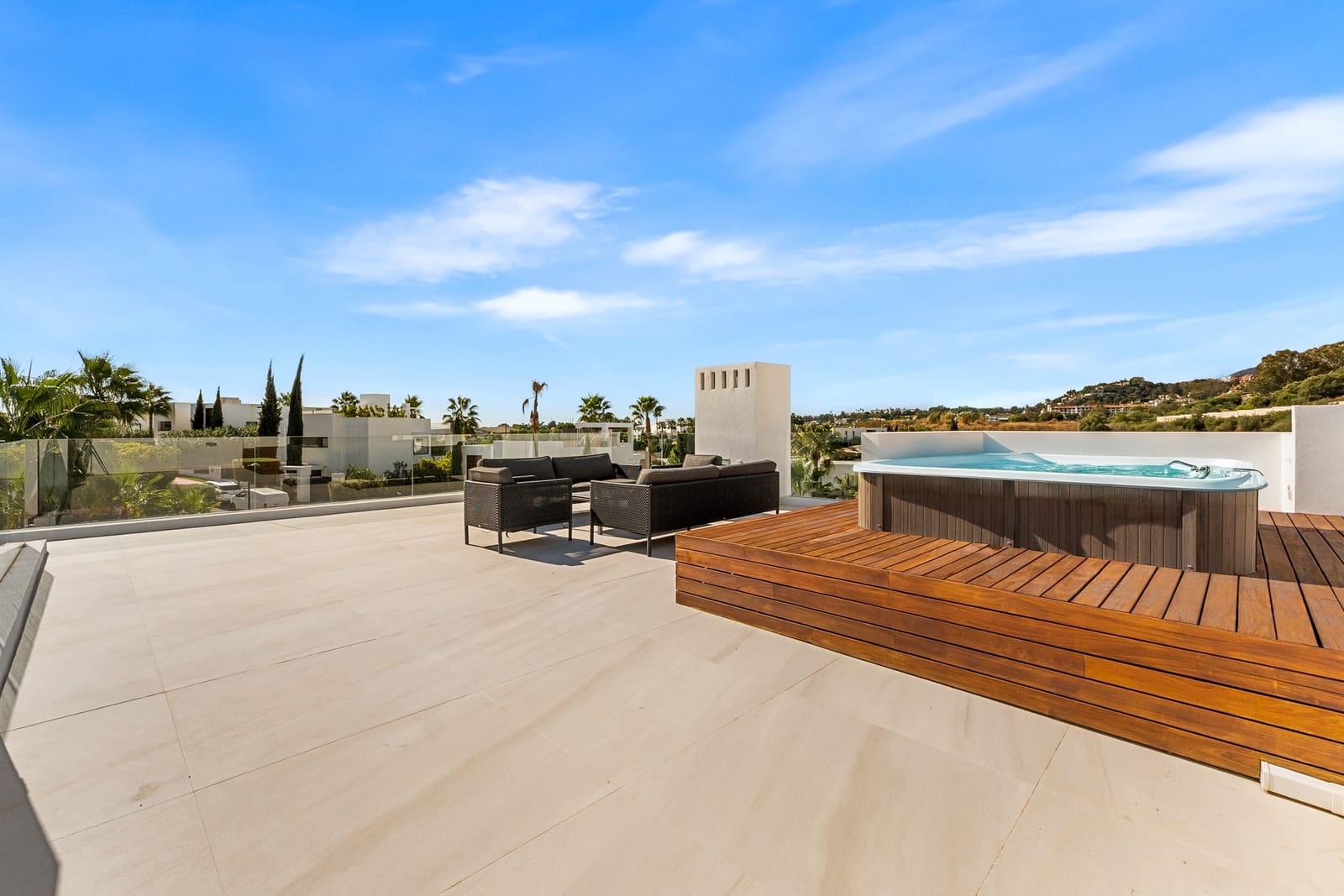 7 bedroom Villa for sale in Marbella with pool garage - € 4,200,000 (Ref: 9414530)