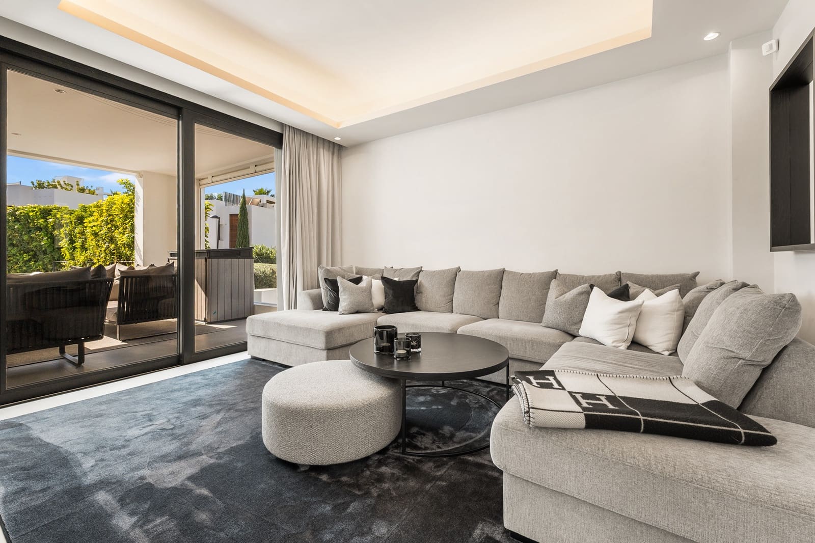 7 bedroom Villa for sale in Marbella with pool garage - € 4,200,000 (Ref: 9414530)