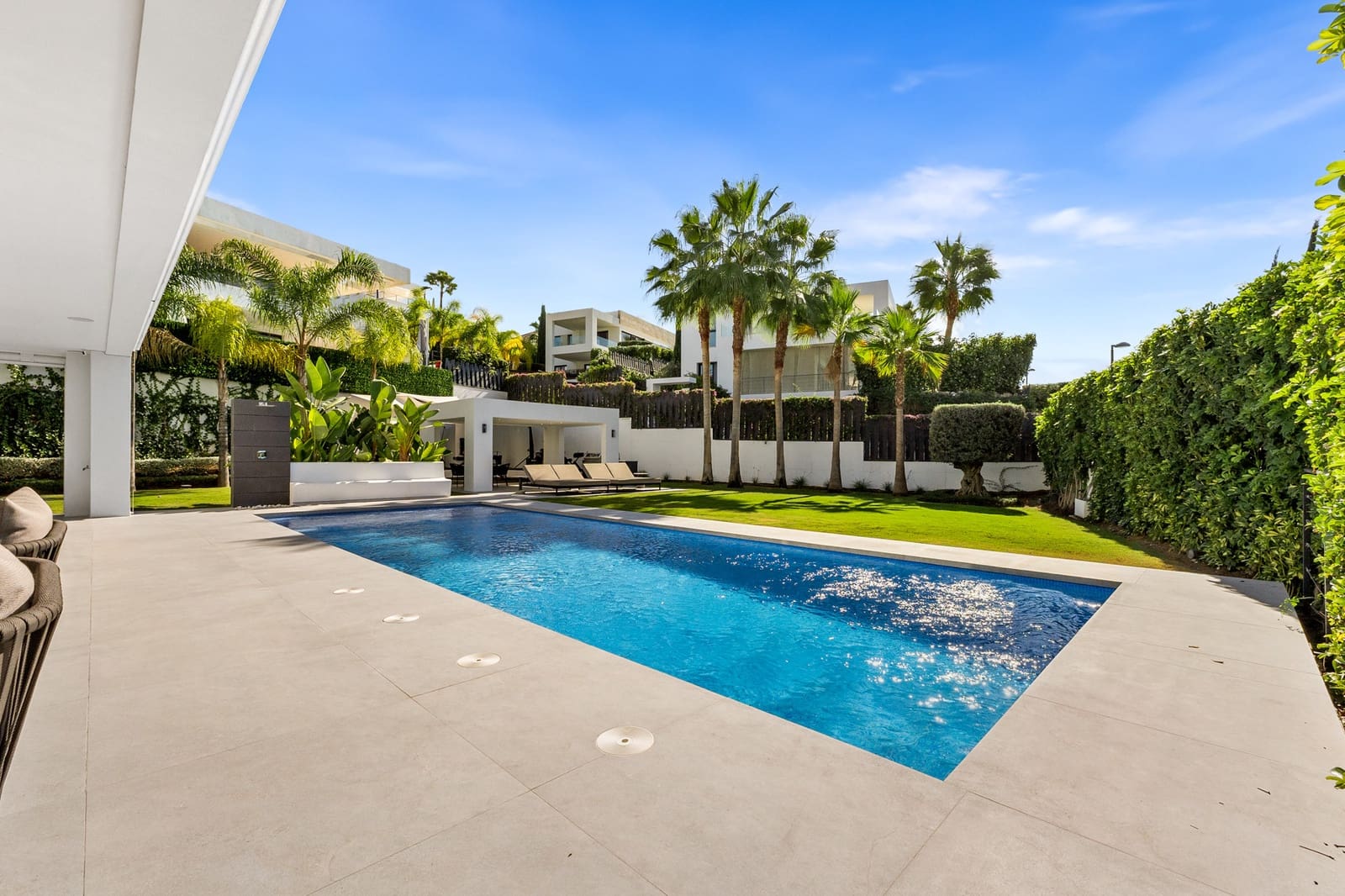 7 bedroom Villa for sale in Marbella with pool garage - € 4,200,000 (Ref: 9414530)