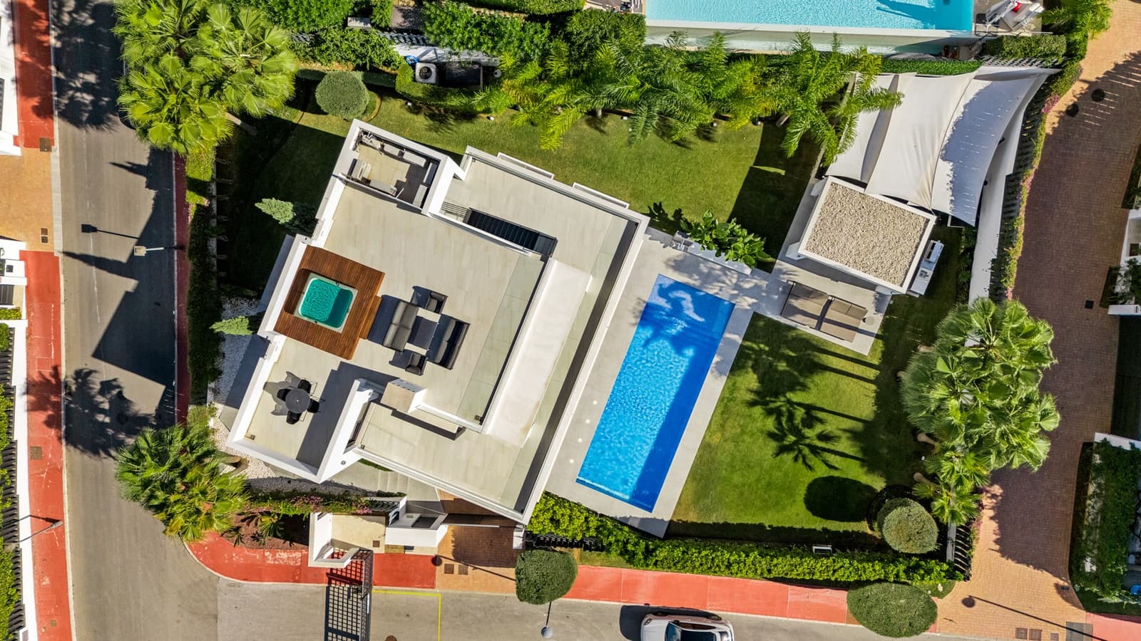 7 bedroom Villa for sale in Marbella with pool garage - € 4,200,000 (Ref: 9414530)
