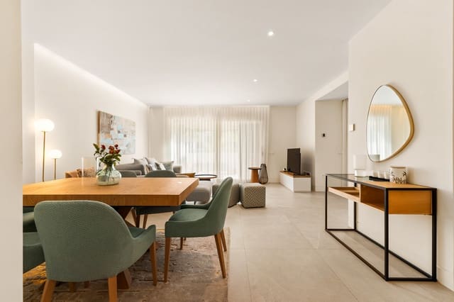 2 bedroom Apartment for rent in Marbella with pool garage - € 6,000 (Ref: 9450888)